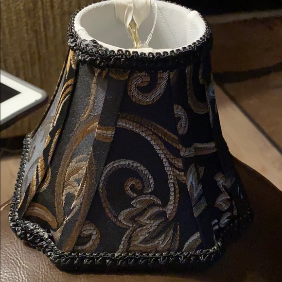 5 mini lamp shades in black and gold New with tags - Picture 1 of 3